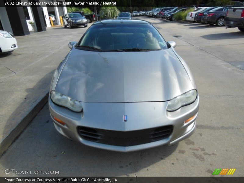 Light Pewter Metallic / Neutral 2002 Chevrolet Camaro Coupe