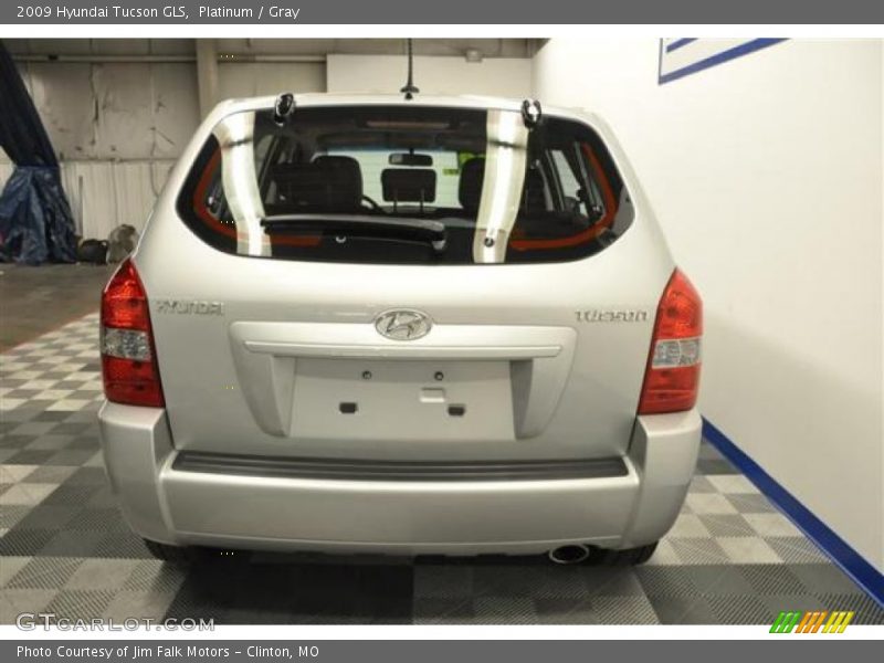 Platinum / Gray 2009 Hyundai Tucson GLS