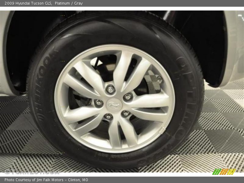 Platinum / Gray 2009 Hyundai Tucson GLS
