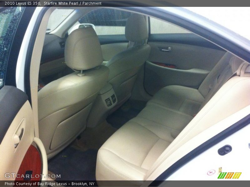 Starfire White Pearl / Parchment 2010 Lexus ES 350