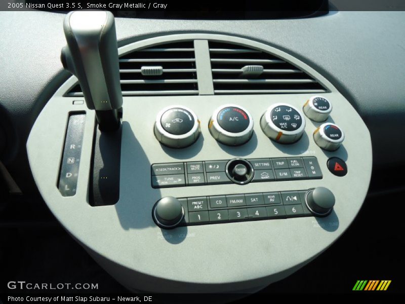 Smoke Gray Metallic / Gray 2005 Nissan Quest 3.5 S