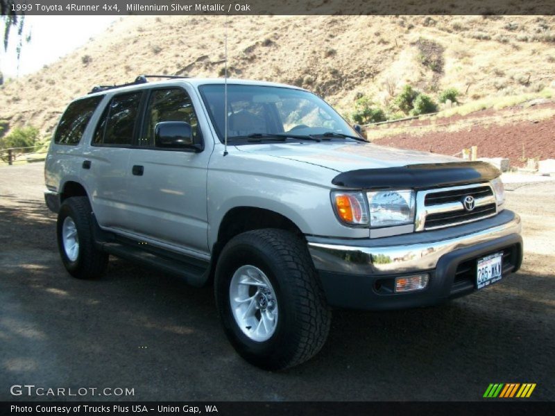 Millennium Silver Metallic / Oak 1999 Toyota 4Runner 4x4