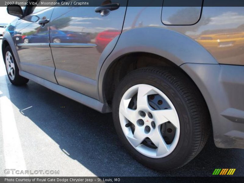 Moonstone Gray / Graphite 2007 Pontiac Vibe