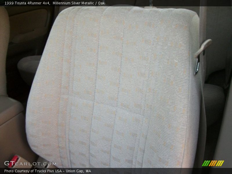Millennium Silver Metallic / Oak 1999 Toyota 4Runner 4x4