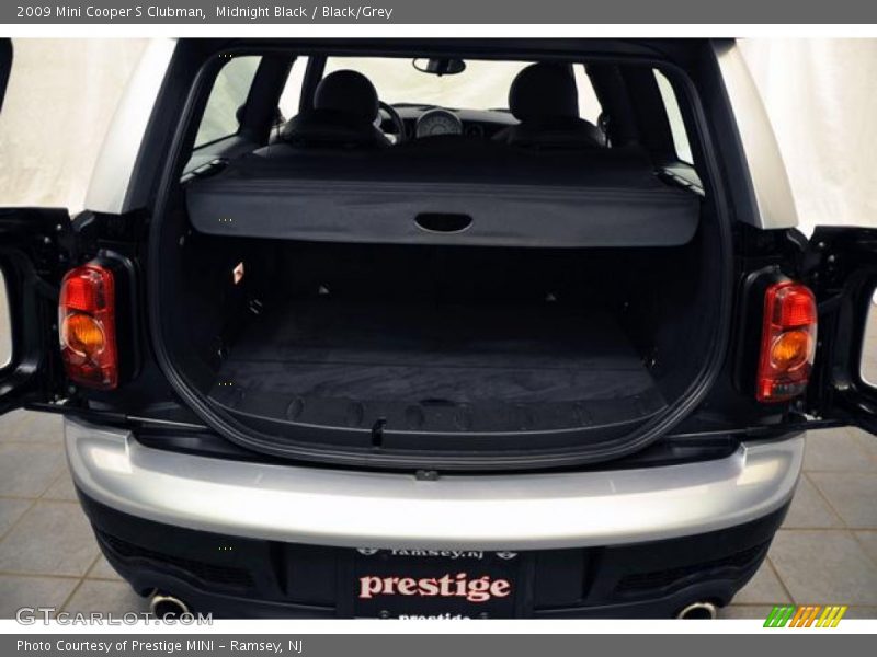 Midnight Black / Black/Grey 2009 Mini Cooper S Clubman