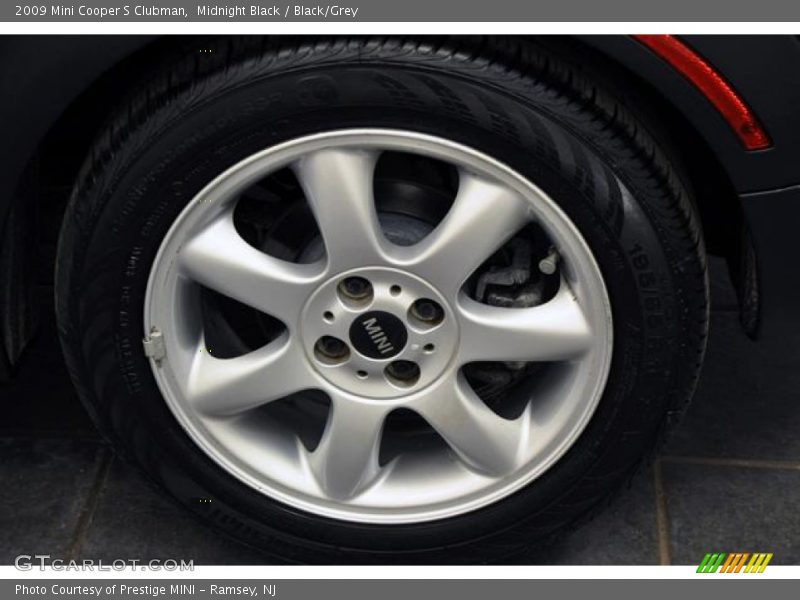 Midnight Black / Black/Grey 2009 Mini Cooper S Clubman