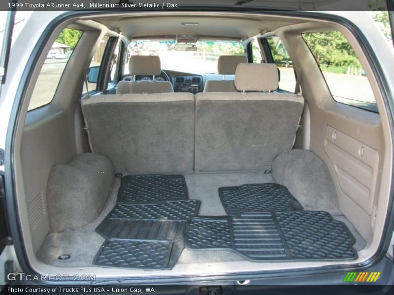 Millennium Silver Metallic / Oak 1999 Toyota 4Runner 4x4
