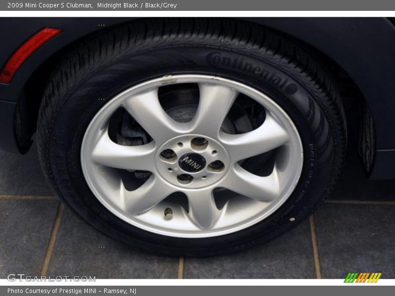 Midnight Black / Black/Grey 2009 Mini Cooper S Clubman