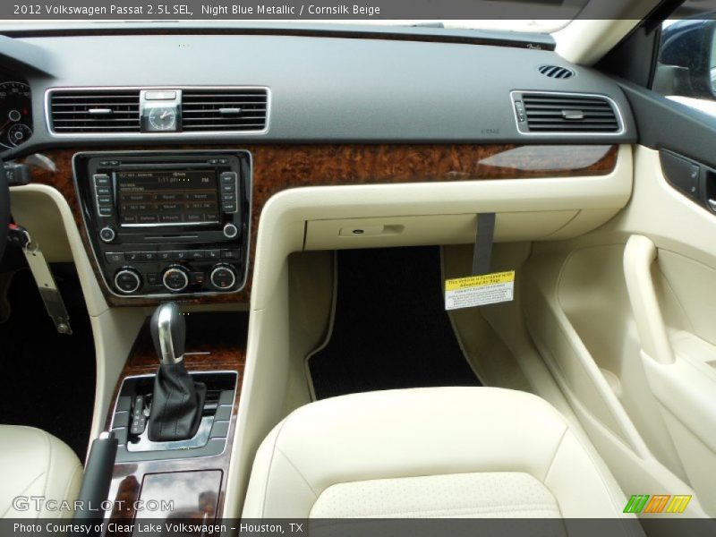 Night Blue Metallic / Cornsilk Beige 2012 Volkswagen Passat 2.5L SEL