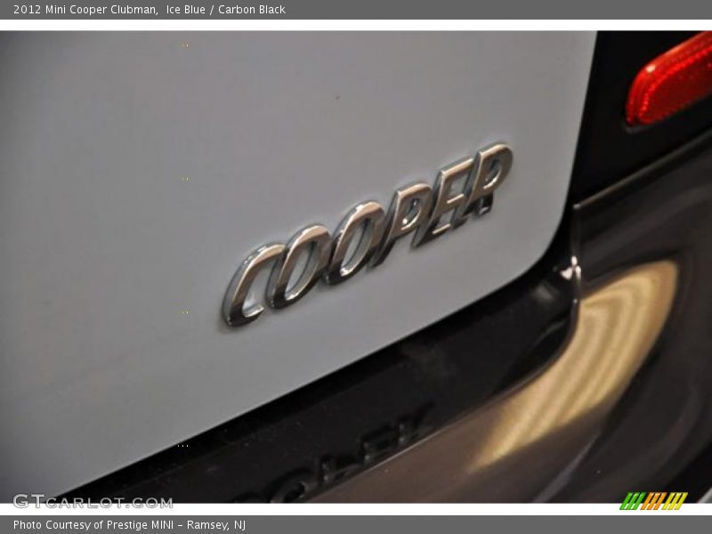 Ice Blue / Carbon Black 2012 Mini Cooper Clubman