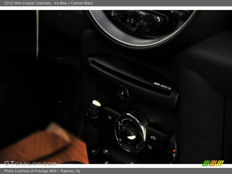 Ice Blue / Carbon Black 2012 Mini Cooper Clubman