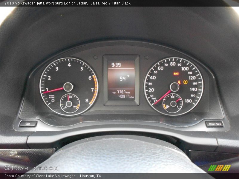 Salsa Red / Titan Black 2010 Volkswagen Jetta Wolfsburg Edition Sedan