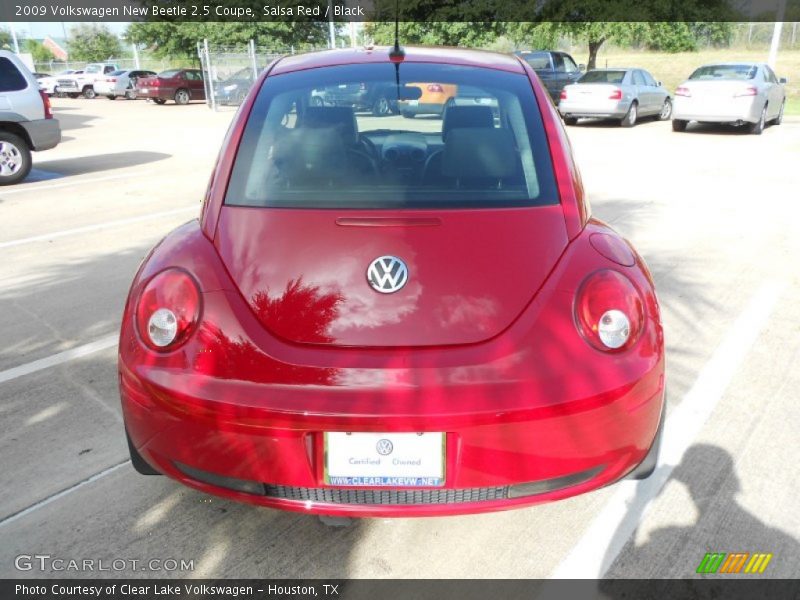 Salsa Red / Black 2009 Volkswagen New Beetle 2.5 Coupe