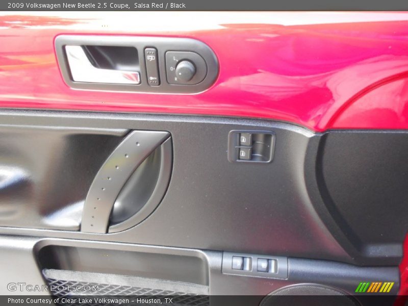 Salsa Red / Black 2009 Volkswagen New Beetle 2.5 Coupe