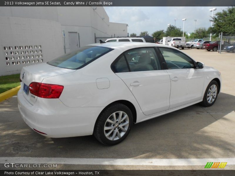 Candy White / Cornsilk Beige 2013 Volkswagen Jetta SE Sedan