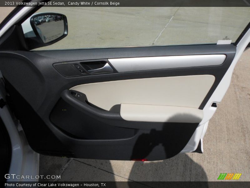 Candy White / Cornsilk Beige 2013 Volkswagen Jetta SE Sedan