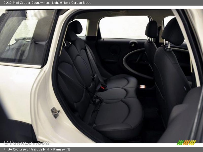 Light White / Carbon Black 2012 Mini Cooper Countryman