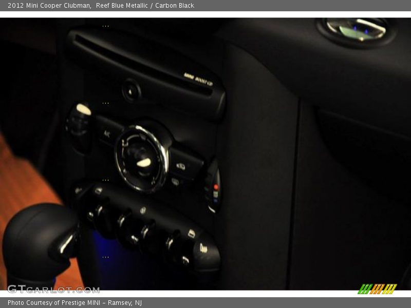 Reef Blue Metallic / Carbon Black 2012 Mini Cooper Clubman
