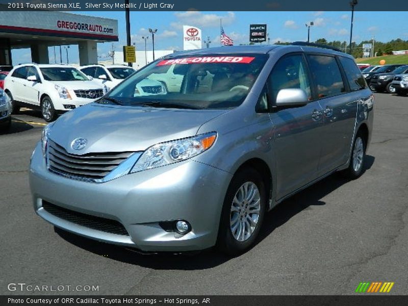 Silver Sky Metallic / Light Gray 2011 Toyota Sienna XLE