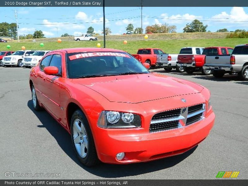 Front 3/4 View of 2010 Charger SXT