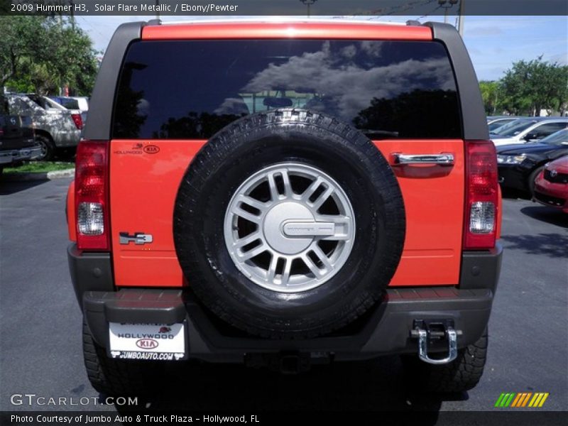 Solar Flare Metallic / Ebony/Pewter 2009 Hummer H3