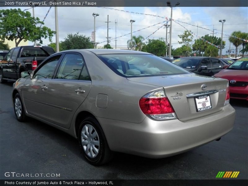 Desert Sand Mica / Taupe 2005 Toyota Camry LE