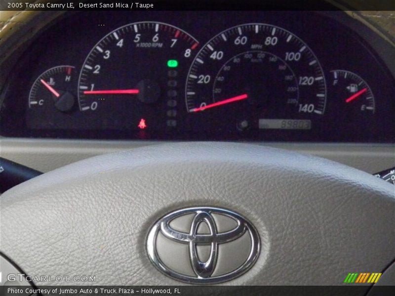 Desert Sand Mica / Taupe 2005 Toyota Camry LE
