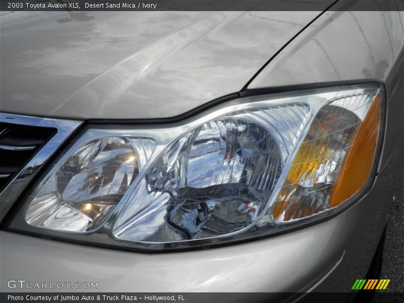 Desert Sand Mica / Ivory 2003 Toyota Avalon XLS