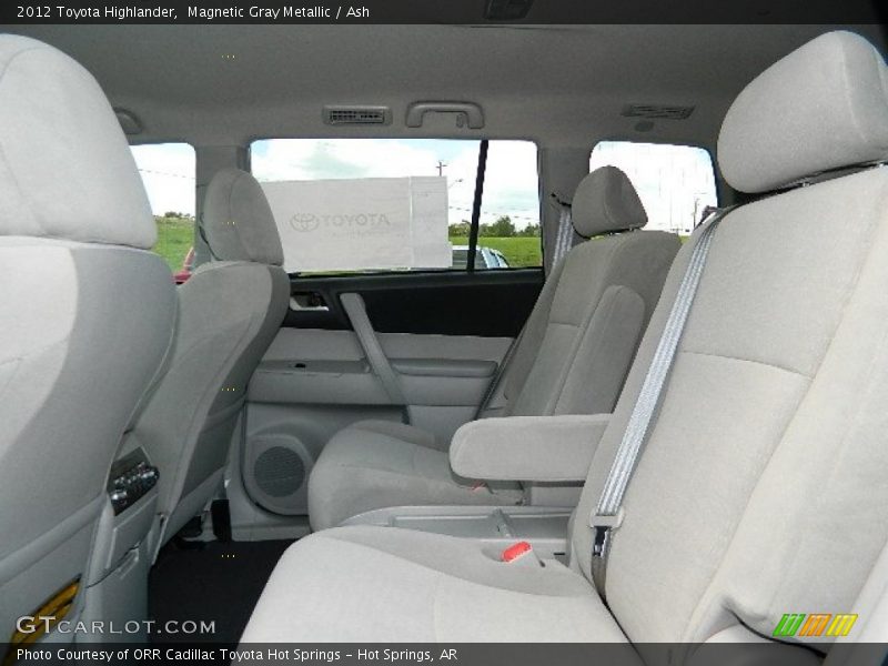 Magnetic Gray Metallic / Ash 2012 Toyota Highlander