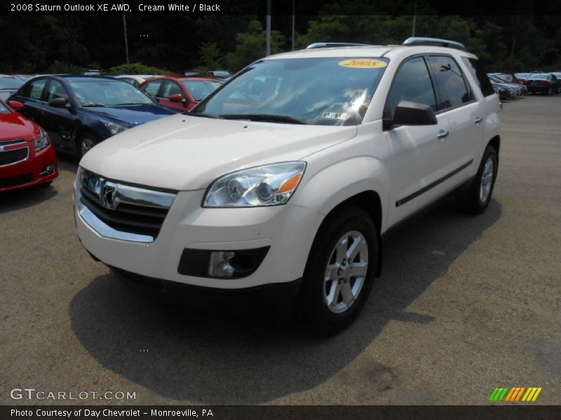 Cream White / Black 2008 Saturn Outlook XE AWD