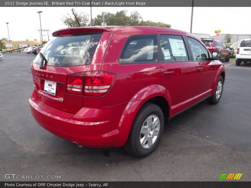 Brilliant Red Tri-Coat Pearl / Black/Light Frost Beige 2012 Dodge Journey SE