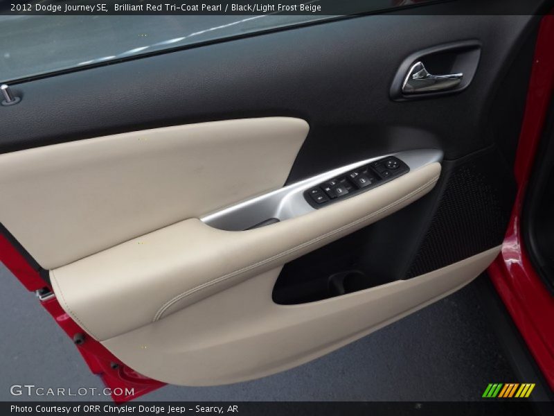 Brilliant Red Tri-Coat Pearl / Black/Light Frost Beige 2012 Dodge Journey SE