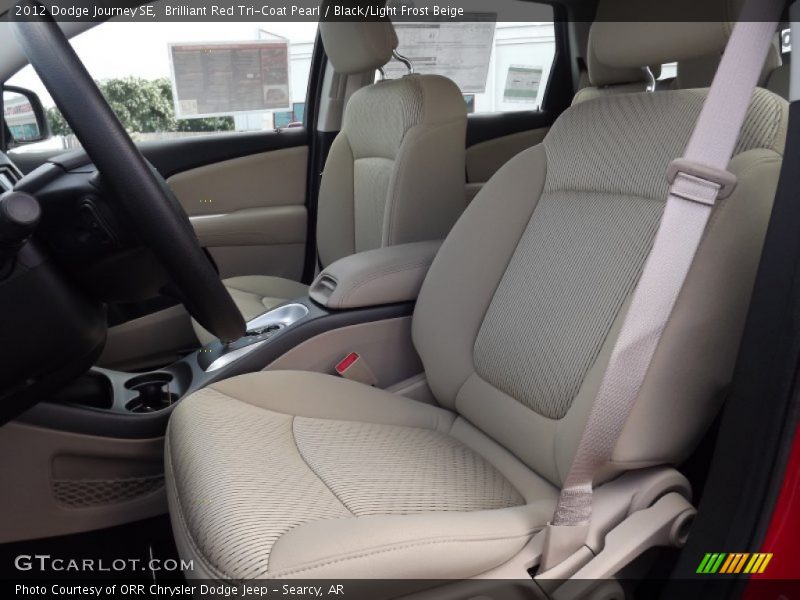 Brilliant Red Tri-Coat Pearl / Black/Light Frost Beige 2012 Dodge Journey SE