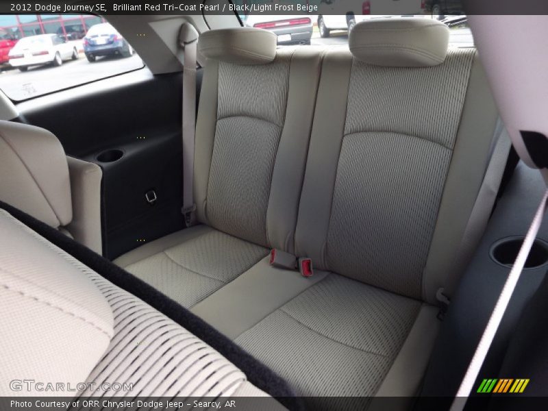 Brilliant Red Tri-Coat Pearl / Black/Light Frost Beige 2012 Dodge Journey SE