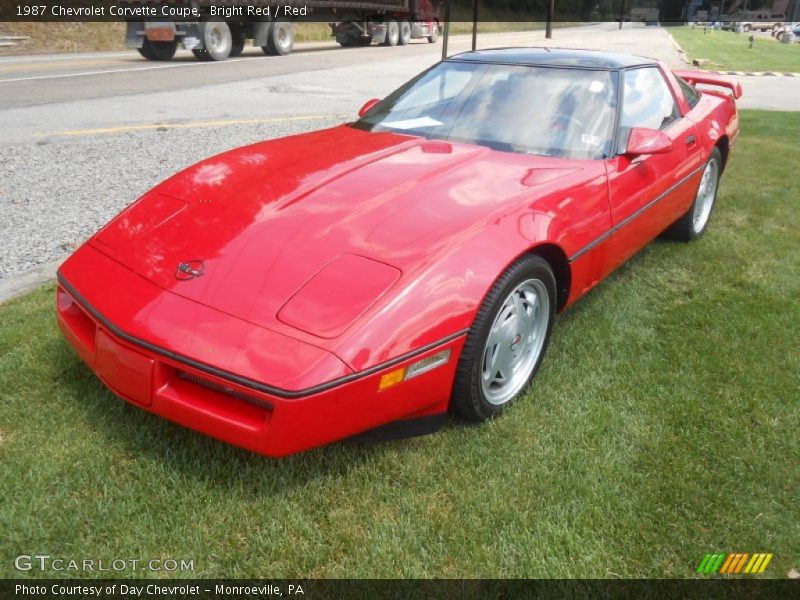 Front 3/4 View of 1987 Corvette Coupe