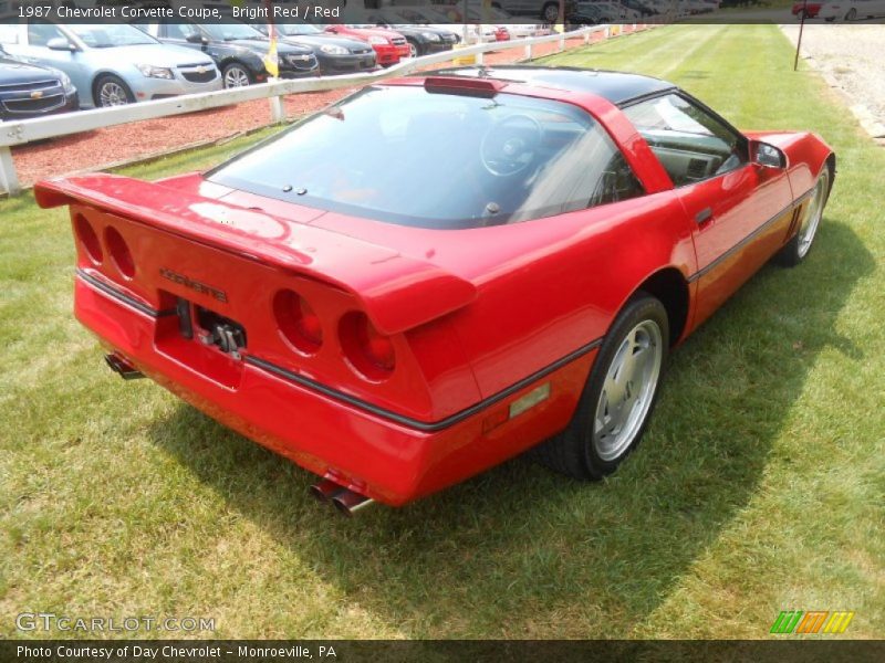 Bright Red / Red 1987 Chevrolet Corvette Coupe