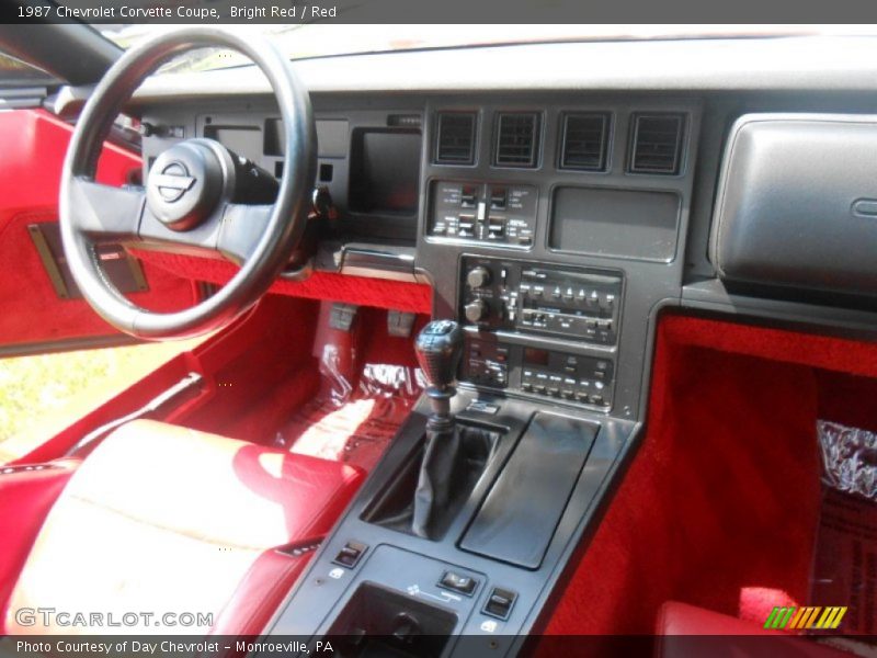 Dashboard of 1987 Corvette Coupe