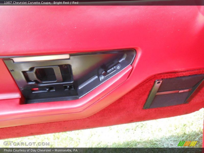Bright Red / Red 1987 Chevrolet Corvette Coupe