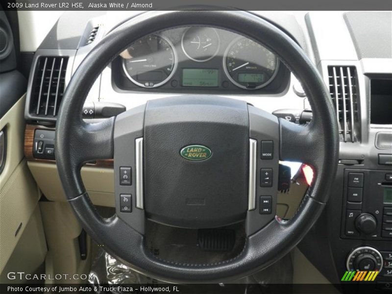 Alaska White / Almond 2009 Land Rover LR2 HSE