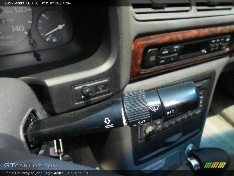 Controls of 1997 CL 3.0