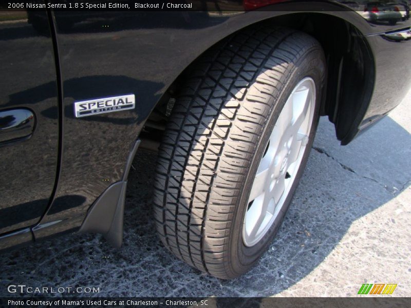 Blackout / Charcoal 2006 Nissan Sentra 1.8 S Special Edition