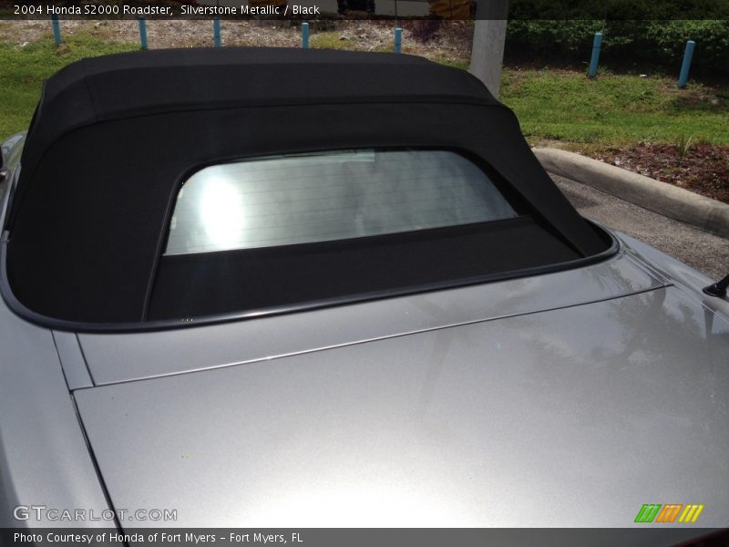 Silverstone Metallic / Black 2004 Honda S2000 Roadster