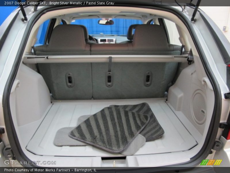 Bright Silver Metallic / Pastel Slate Gray 2007 Dodge Caliber SXT