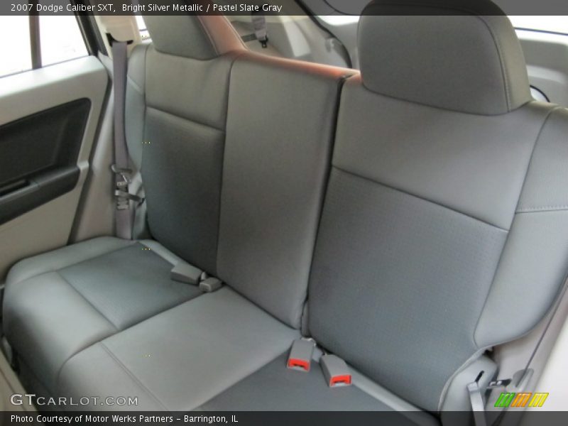 Bright Silver Metallic / Pastel Slate Gray 2007 Dodge Caliber SXT