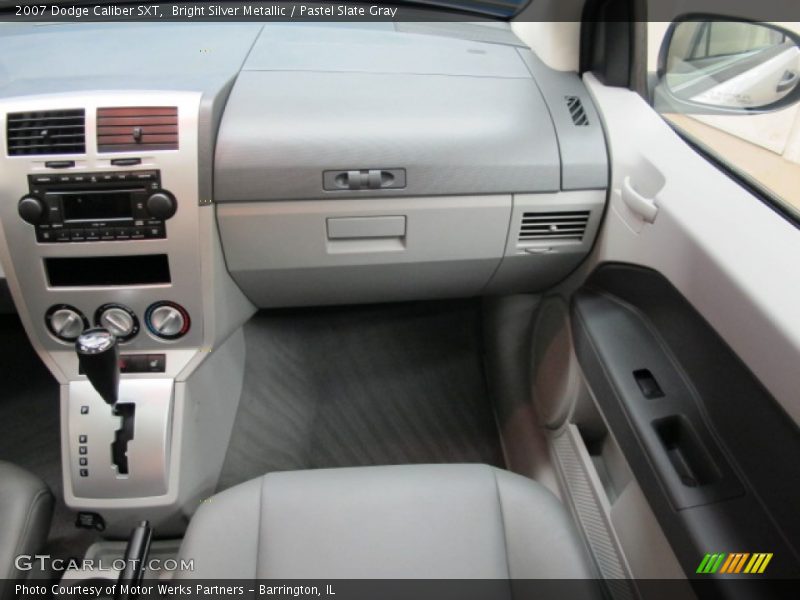 Bright Silver Metallic / Pastel Slate Gray 2007 Dodge Caliber SXT
