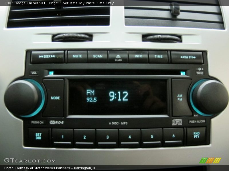 Bright Silver Metallic / Pastel Slate Gray 2007 Dodge Caliber SXT