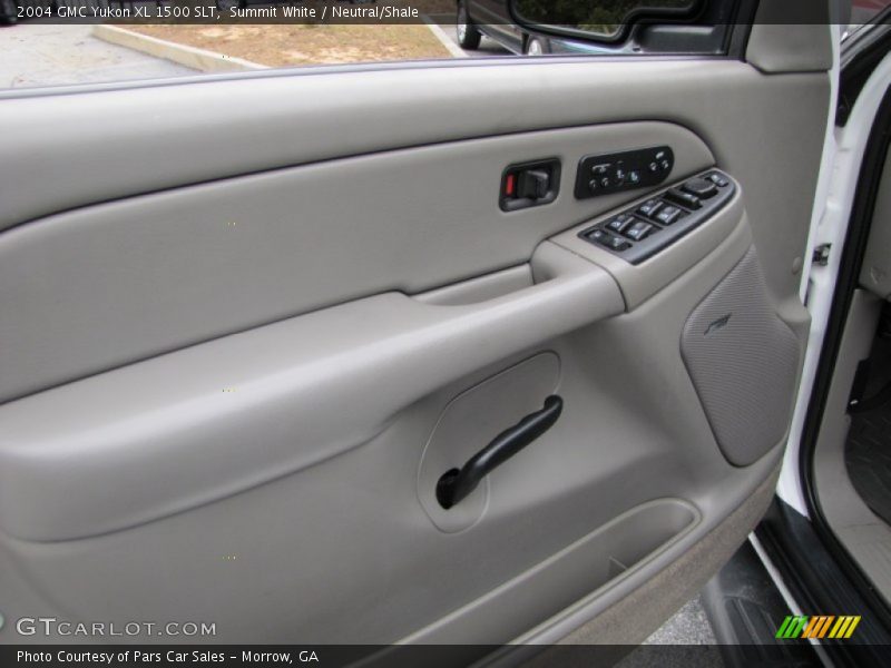 Summit White / Neutral/Shale 2004 GMC Yukon XL 1500 SLT