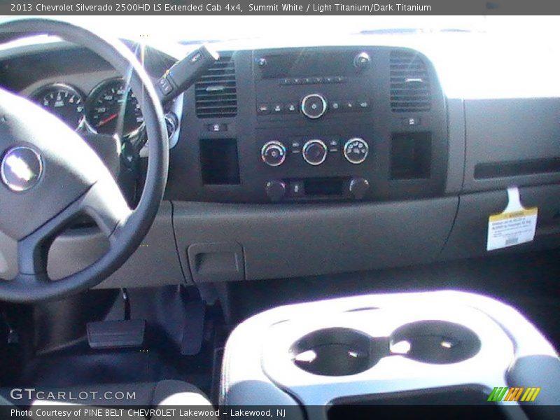 Summit White / Light Titanium/Dark Titanium 2013 Chevrolet Silverado 2500HD LS Extended Cab 4x4