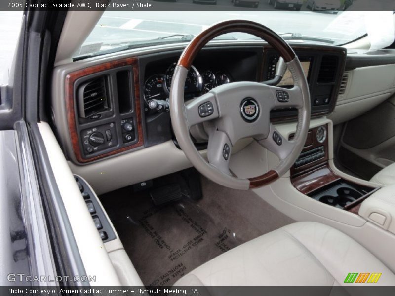 Black Raven / Shale 2005 Cadillac Escalade AWD