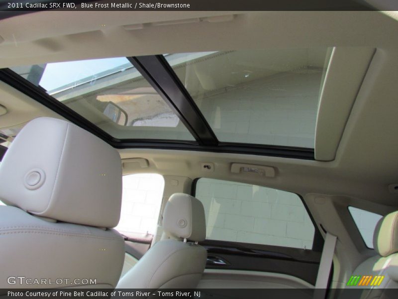 Sunroof of 2011 SRX FWD